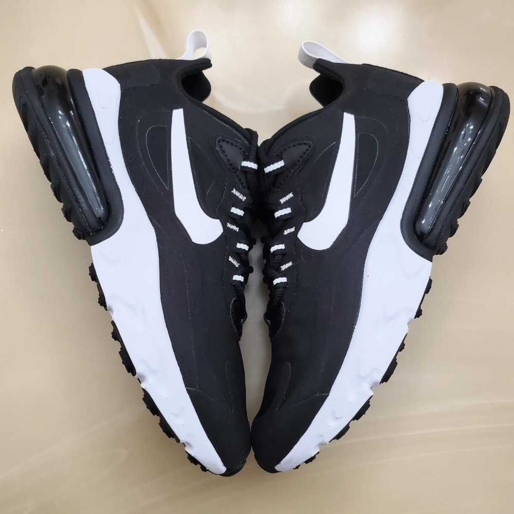 Nike Air Max 270 React - Picture 4 of 8